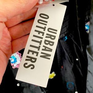 Beautiful black dress with colorful Dr on tie steps size large.